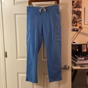 Yola Figs scrub pants in a size petite small in ceil blue! Gently used!